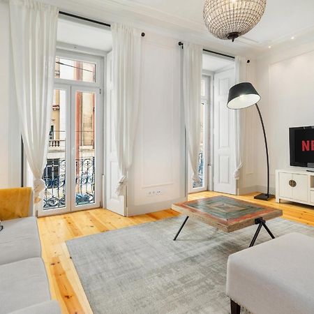 Whome Luxury Stay In Prime Location W/ Ac, Lift & Private Patio Lisboa Kültér fotó