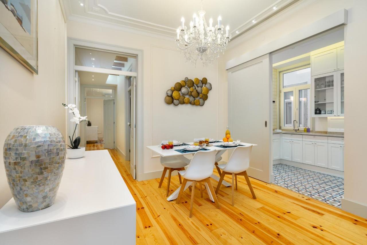 Whome Luxury Stay In Prime Location W/ Ac, Lift & Private Patio Lisboa Kültér fotó